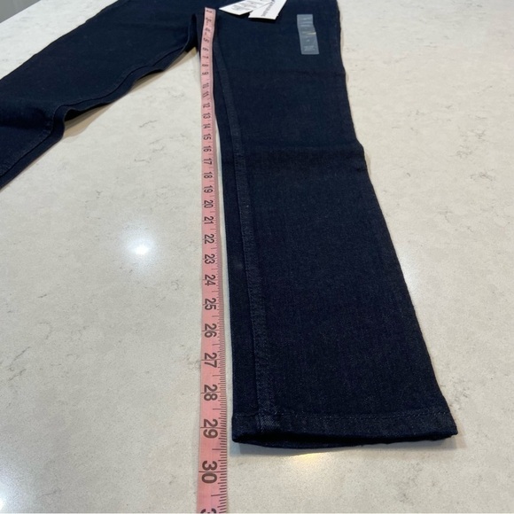 Calvin Klein Jeans NWT Mid Rise Skinny Size 26 - Picture 12 of 13